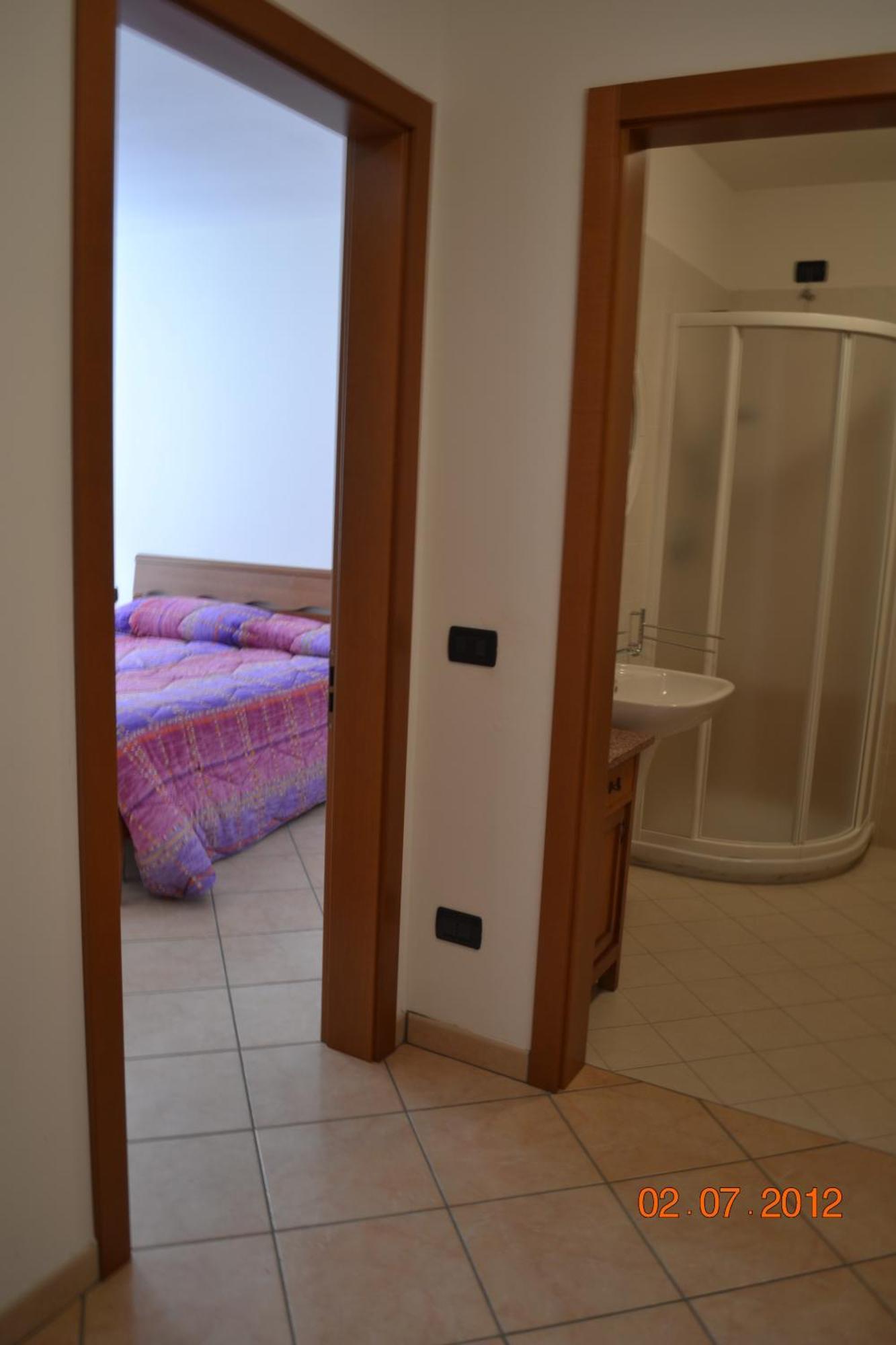 Casa Rosella Apartment Бецека Екстериор снимка